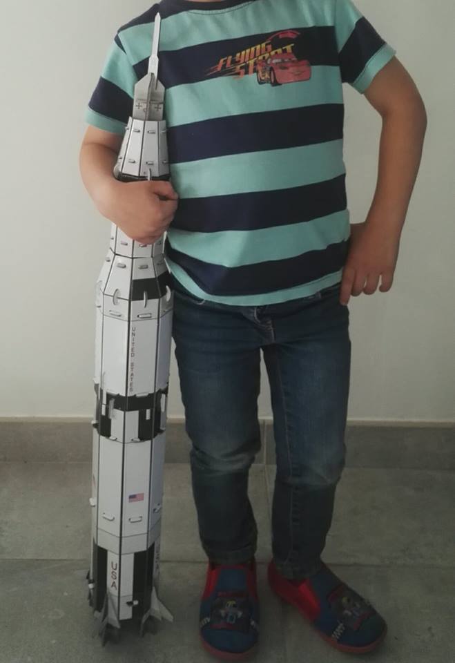 construis une fusée