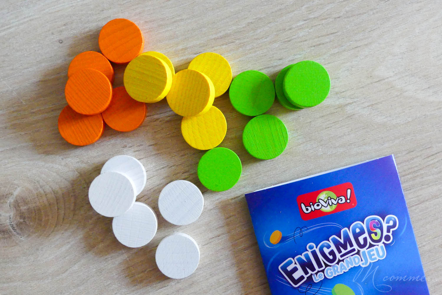 Nous avons découvert Enigmes? Le grand jeu de Bioviva et les jeux de voyage Enigmes? Espace et Préhistoire. On vous donne notre avis ! #bioviva #jeu #jeuxdesociete #jeudeplateau #enfants #jeuxdevoyage #voyage #nomade #enfamille Jeu de société enfants Enigmes Bioviva