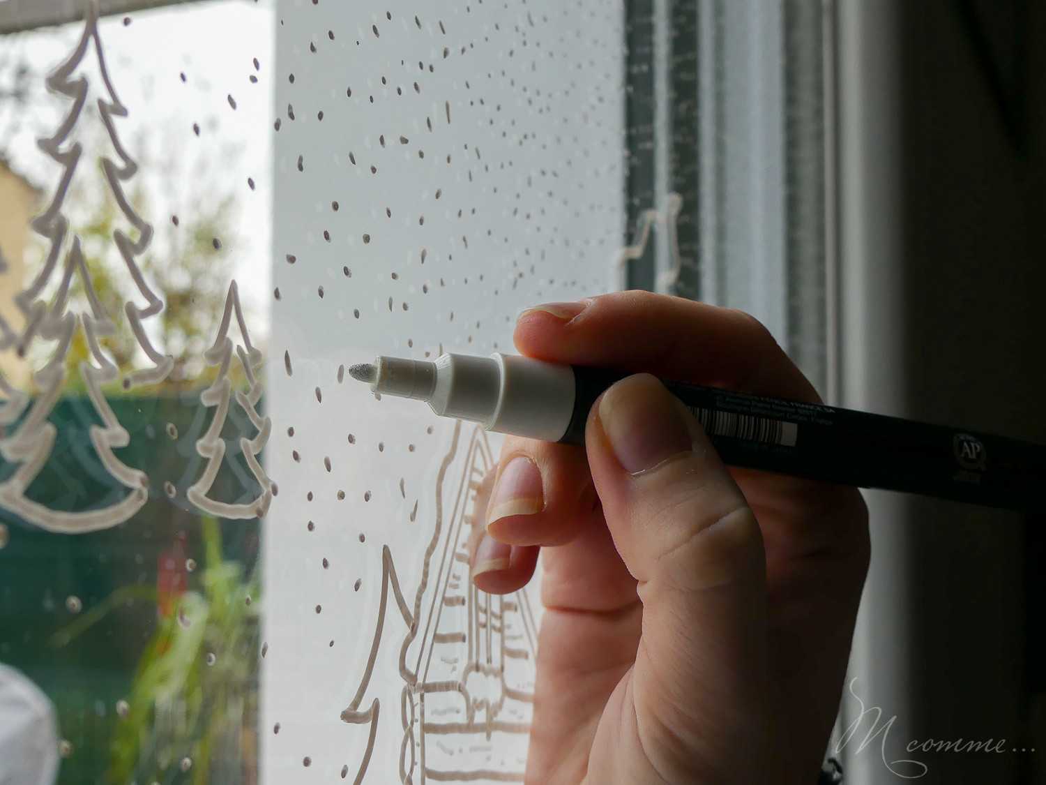 Décoration fenêtres Noël en blanc printable à télécharger