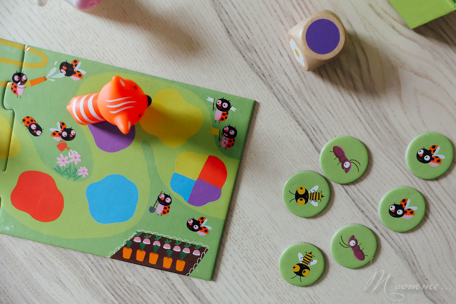 Little circuit de Djeco est un jeu de parcours réservé aux enfants dès 3 ans pour les initier aux jeux de société. Ludique, on y apprend même les couleurs ! #little circuit #djeco #jeudesociete #jeudeparcours #ludique #3 ans #enfants #règlesdujeu Avis jeu Little circuit Djeco