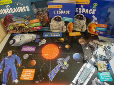 Idée cadeau enfant à la découvert de l'espace ou dinosaures Auzou
