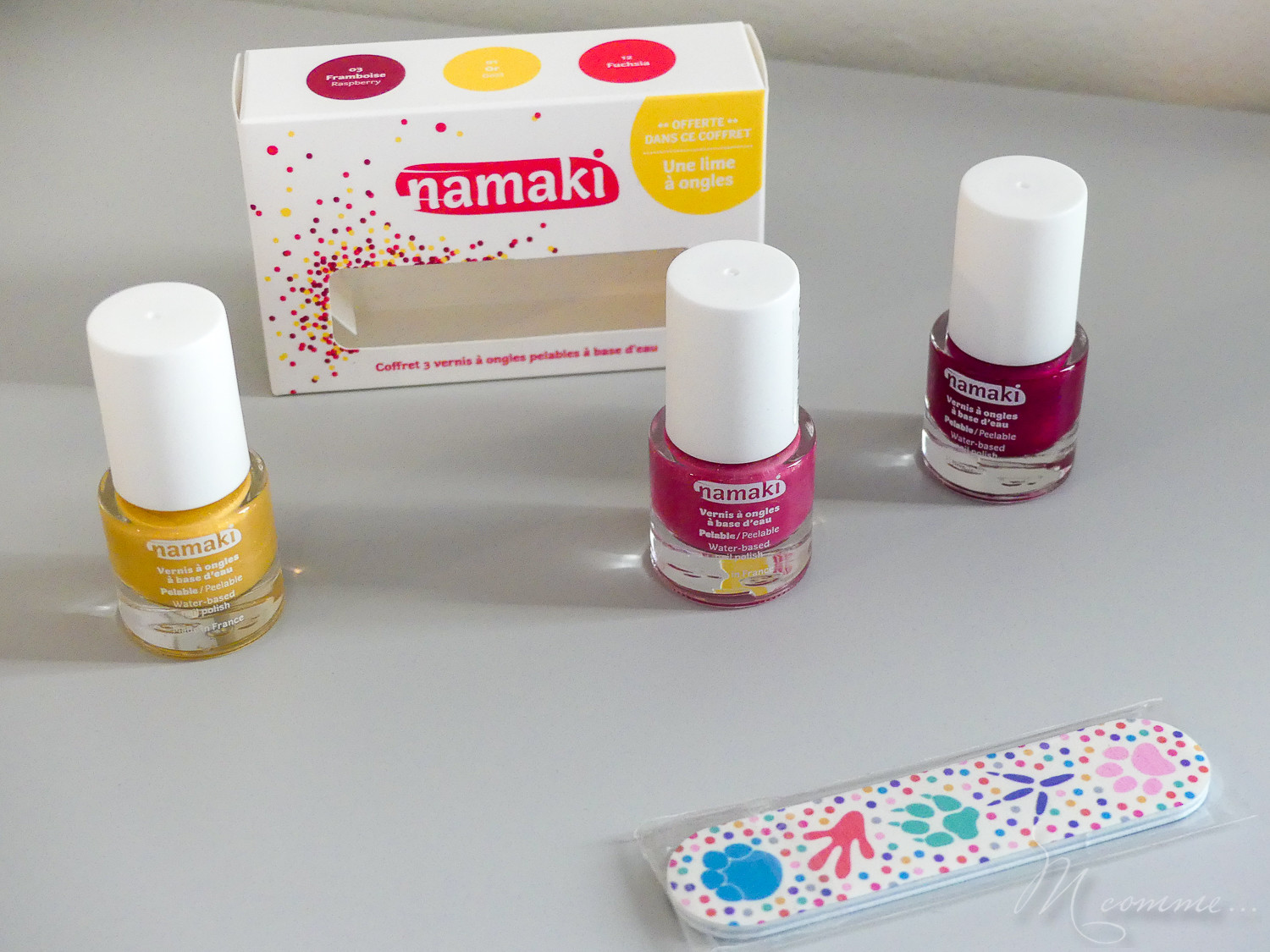 Si vous cherchez des cadeaux à offrir à des enfants de 3 ans, 4 ans, ou 5 ans, voici une petite sélection pour vous donner des pistes ! #idees #cadeaux #noel #anniversaire #enfants #3ans #4ans #5ans Idée cadeau enfant maquillage et vernis Namaki