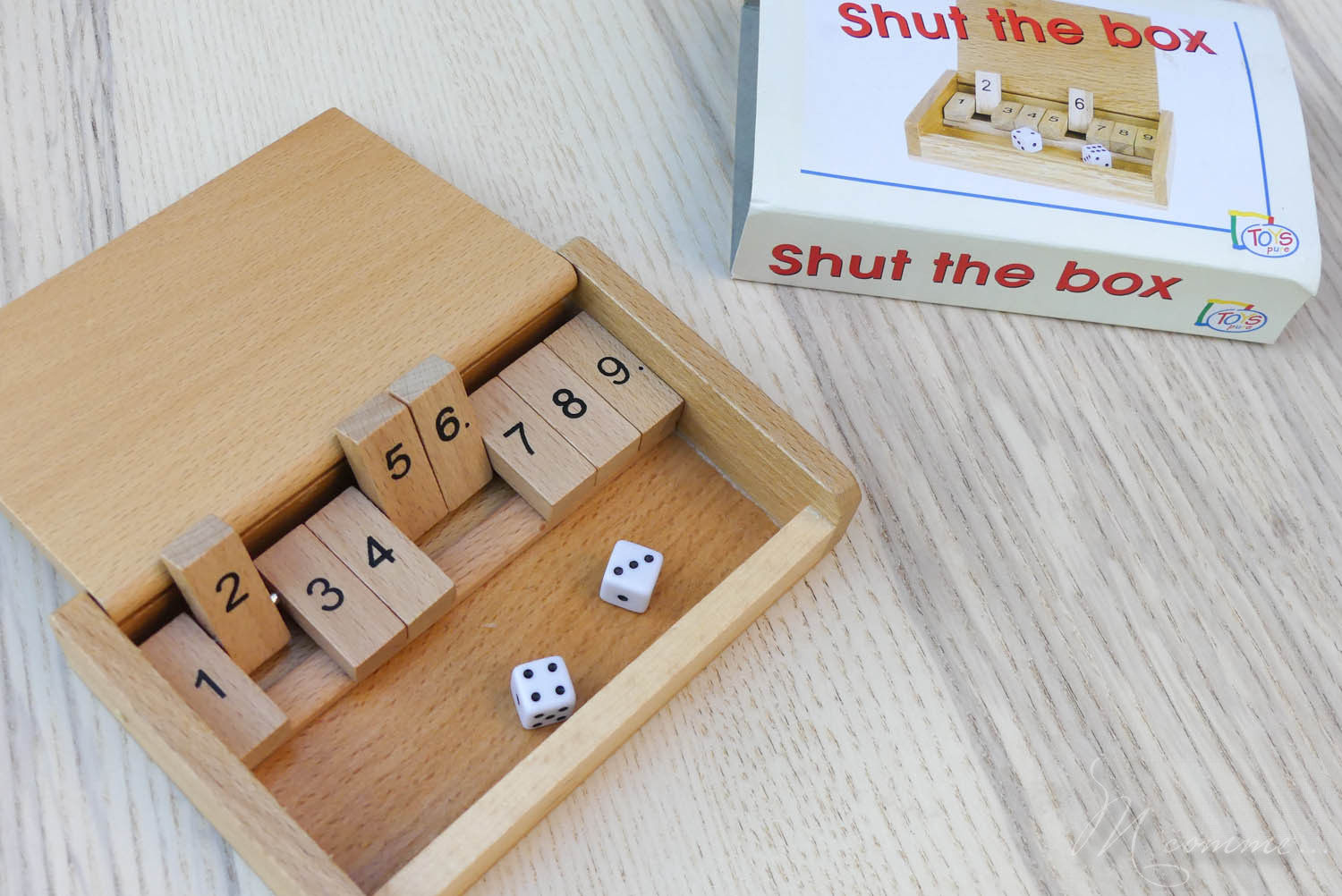 Shut the box jeu pour apprendre le calcul mental aux enfants